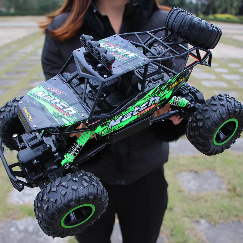 Xingyuchuanqi Remote Control Off Road Truck With LED Lights